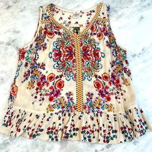 Womens Bila V-neck Multicolor floral blouse 
NWT
X-Large
-short sleeve
